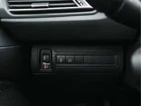 Peugeot 308 (2015) thumbnail 20