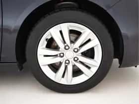 Peugeot 308 (2015) thumbnail 23
