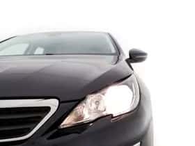 Peugeot 308 (2015) thumbnail 24