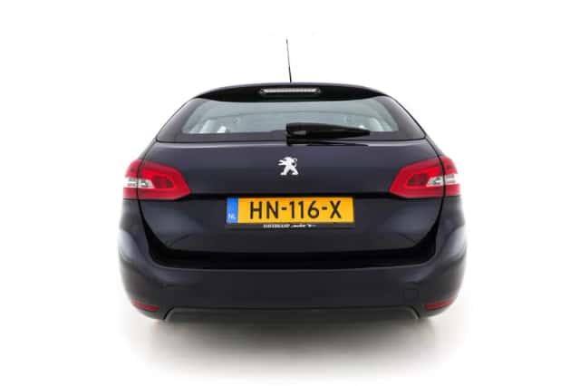 Peugeot 308 (2015) thumbnail 6