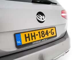 Volkswagen Passat thumbnail 25