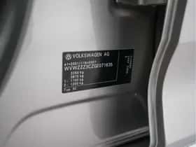 Volkswagen Passat (2015) thumbnail 30