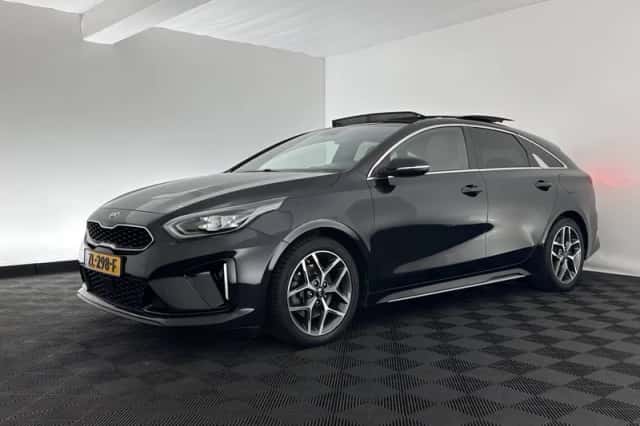 Kia Proceed (2019) thumbnail 4