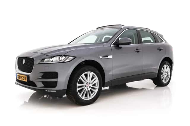 Jaguar F-Pace (2018) thumbnail 4