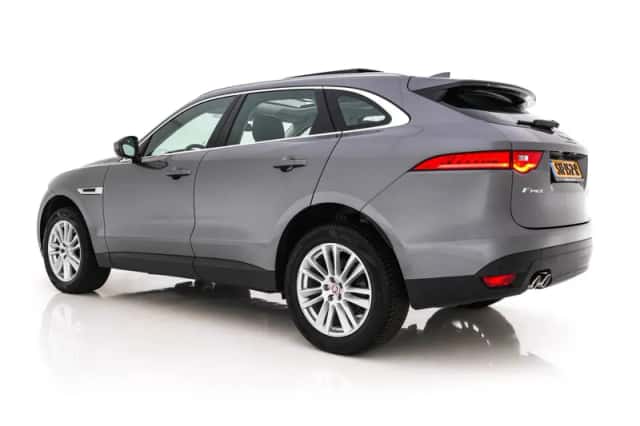 Jaguar F-Pace (2018) thumbnail 5