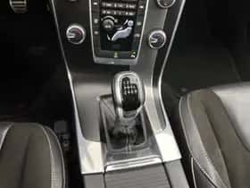 Volvo V60 (2016) thumbnail 15