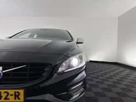 Volvo V60 (2016) thumbnail 21