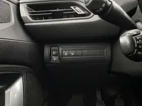 Peugeot 308 (2014) thumbnail 20