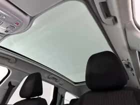 Peugeot 308 (2014) thumbnail 22