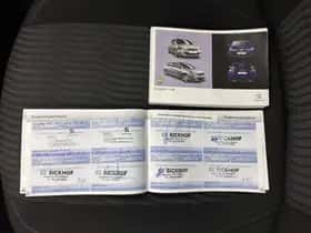 Peugeot 308 (2014) thumbnail 30