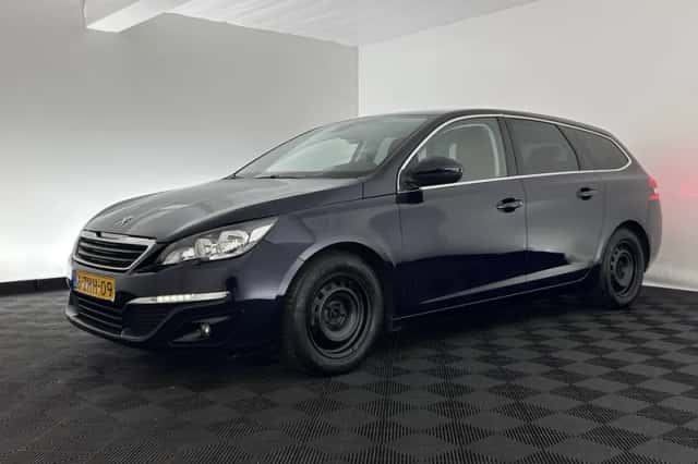 Peugeot 308 (2014) thumbnail 4