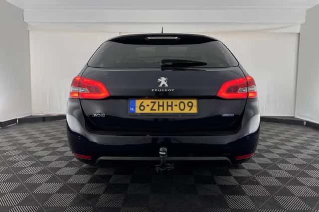 Peugeot 308 (2014) thumbnail 6