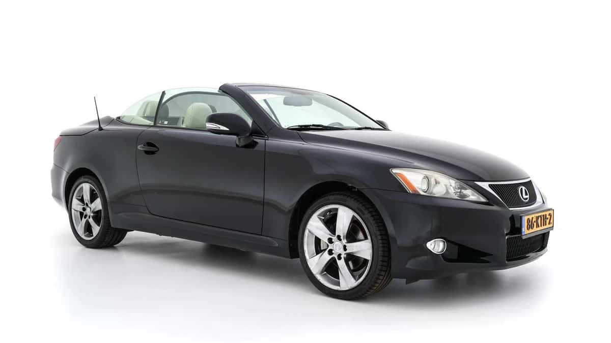 Lexus IS — foto 1