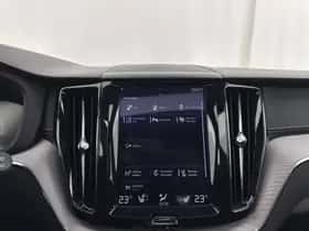 Volvo XC60 (2018) thumbnail 17