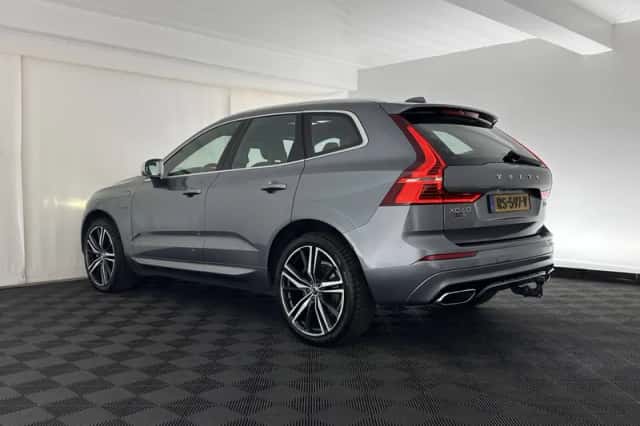 Volvo XC60 (2018) thumbnail 5