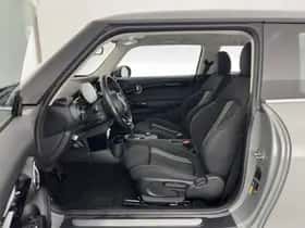 MINI Electric (2020) thumbnail 9