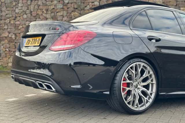 Mercedes-Benz C-Klasse (2015) thumbnail 6