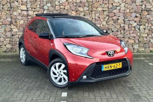 Toyota Aygo X (2022) thumbnail 3