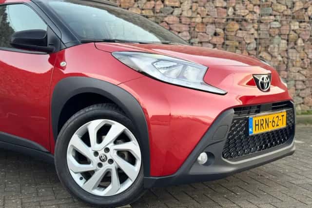 Toyota Aygo X (2022) thumbnail 4