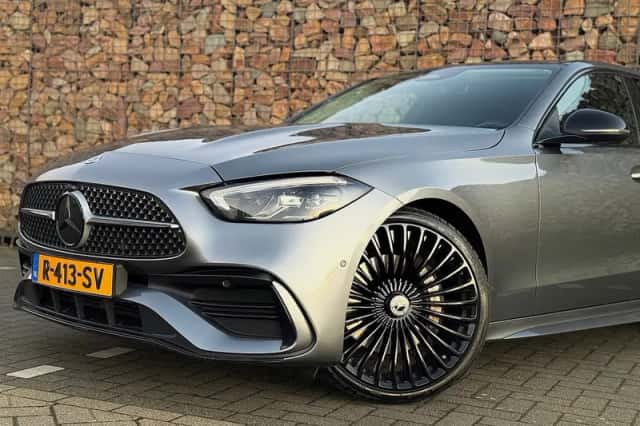 Mercedes-Benz C-Klasse (2021) thumbnail 2