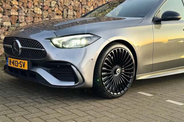 Mercedes-Benz C-Klasse (2021) thumbnail 3
