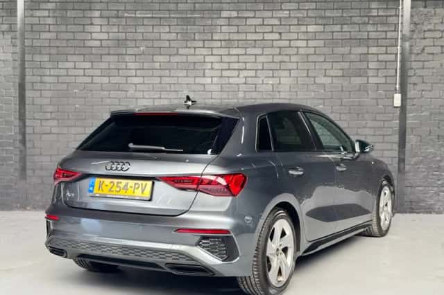 Audi A3 (2021) thumbnail 5