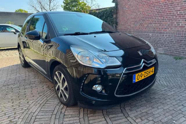 Citroën DS3 (2013) thumbnail 5