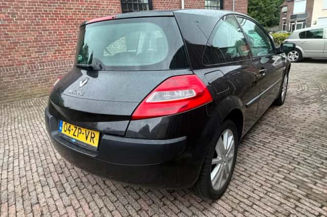 Renault Mégane (2008) thumbnail 6