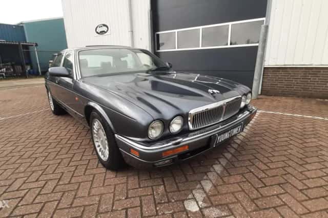 Jaguar XJ (1994) thumbnail 2