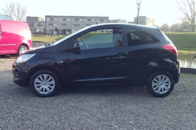 Ford Ka (2011) thumbnail 2