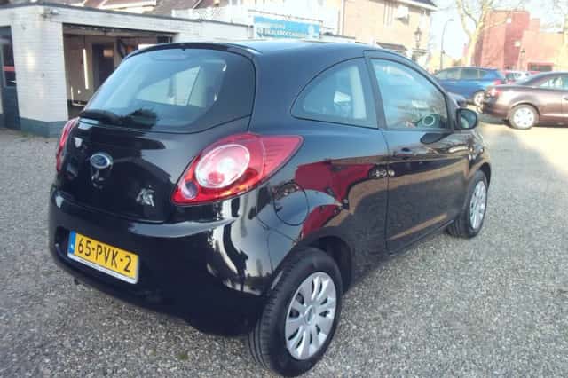 Ford Ka (2011) thumbnail 6