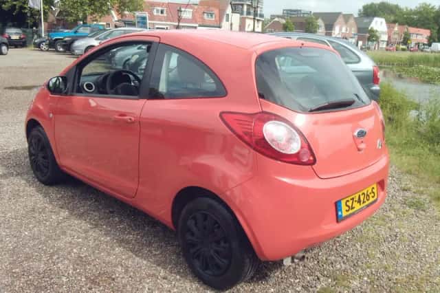 Ford Ka (2012) thumbnail 3
