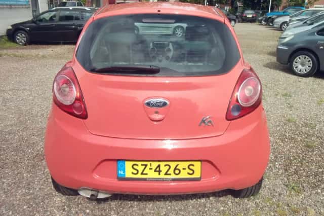 Ford Ka (2012) thumbnail 4