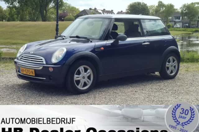 MINI One (2004) thumbnail 1