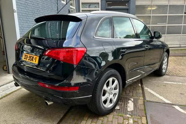Audi Q5 (2009) thumbnail 4