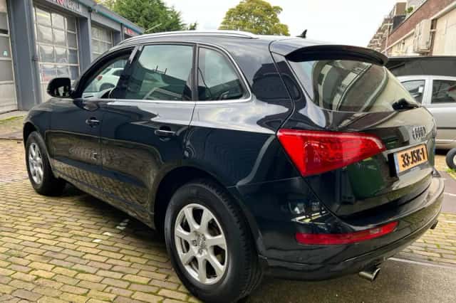 Audi Q5 (2009) thumbnail 6