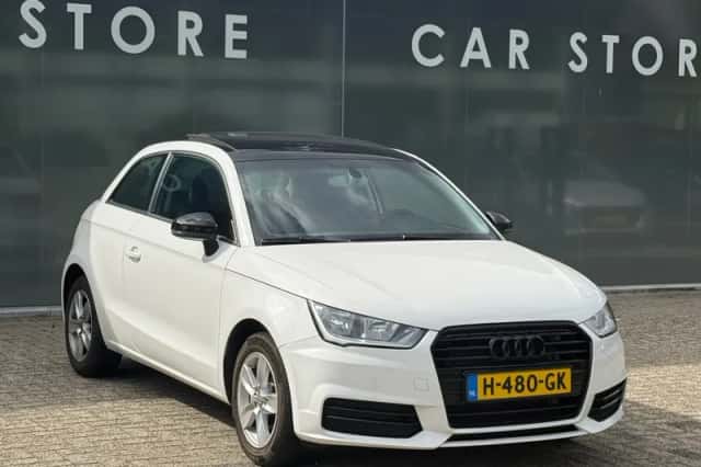 Audi A1 (2016) thumbnail 5