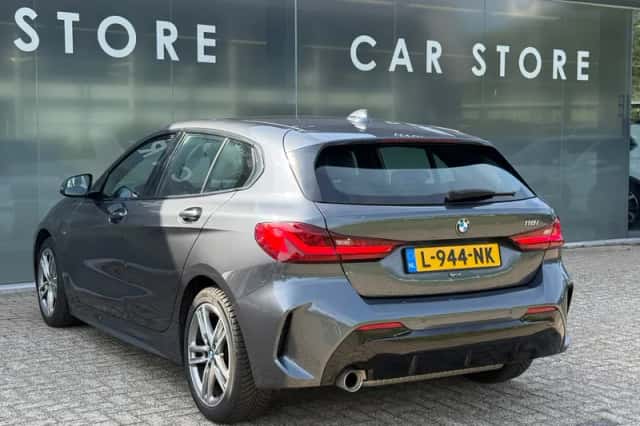 BMW 1-Serie (2021) thumbnail 3