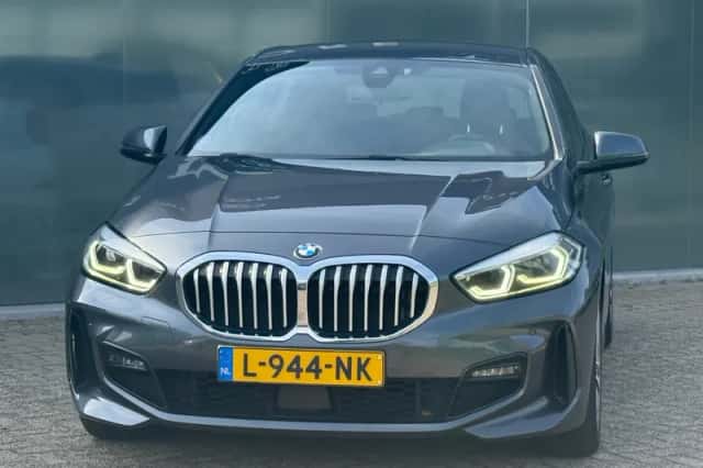BMW 1-Serie (2021) thumbnail 4