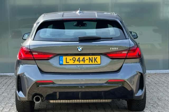 BMW 1-Serie (2021) thumbnail 6