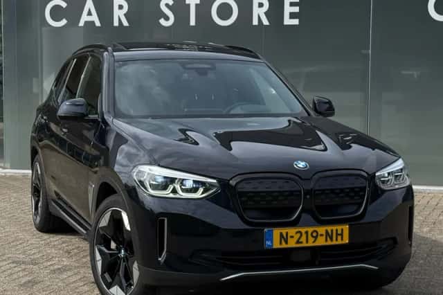 BMW iX3 (2021) thumbnail 5