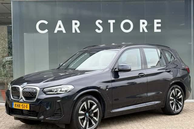 BMW iX3 (2022) thumbnail 1