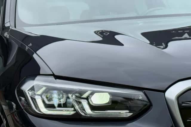 BMW iX3 (2022) thumbnail 5