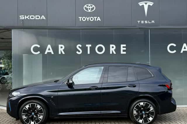 BMW iX3 (2022) thumbnail 4