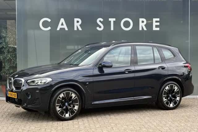 BMW iX3 (2022) thumbnail 1