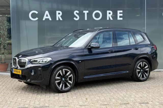 BMW iX3 (2021) thumbnail 1