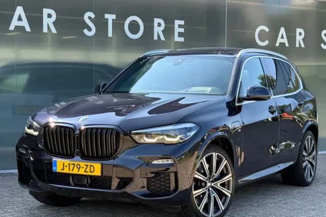 BMW X5 (2020) thumbnail 2