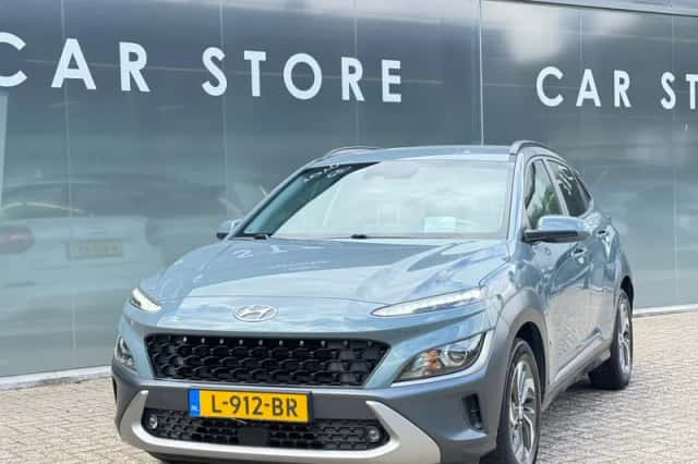 Hyundai Kona (2021) thumbnail 4