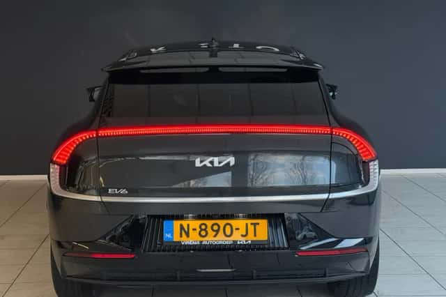 Kia EV6 (2021) thumbnail 5