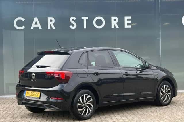 Volkswagen Polo (2022) thumbnail 2